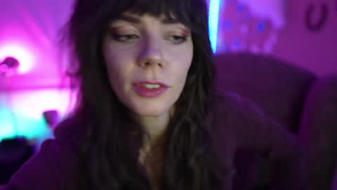 Bella Bondai online show from December 2, 2024, 9:56 am