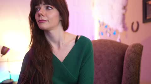 Bella Bondai online show from December 3, 2024, 1:10 pm