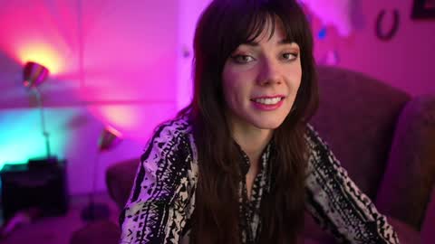 Bella Bondai online show from December 15, 2024, 9:56 am