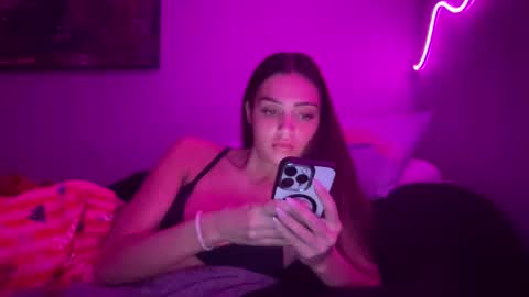 Snapshot of xoharperr chatting on November 27, 2025, 1:18 am Harper online show from November 27, 2025, 1:18 am