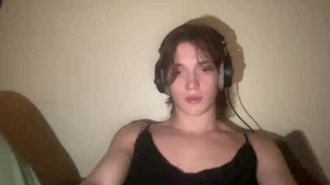 xooxie online show from October 15, 2025, 5:18 am