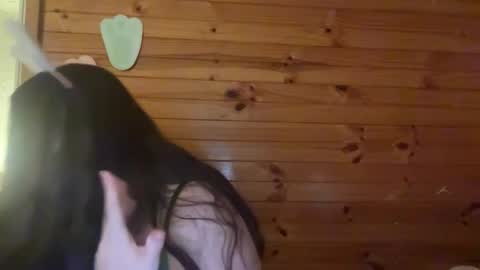 xopeachybaby online show from April 5, 2026, 11:18 am