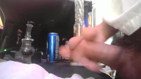 Emel online show from December 9, 2024, 1:07 am