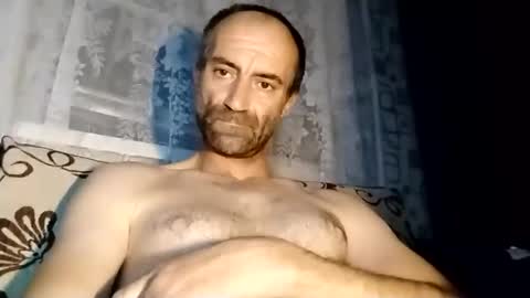 xploid1982 online show from September 27, 2025, 10:15 pm