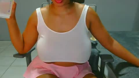 Snapshot of xspiketeex chatting on July 13, 2026, 9:17 pm spykeXtee online show from July 13, 2026, 9:17 pm