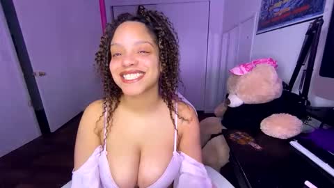 xStarGazingx online show from January 14, 2026, 7:25 am