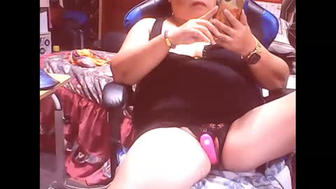 Snapshot of xsw33t_joy69x chatting on January 31, 2025, 12:18 pm joy online show from January 31, 2025, 12:18 pm