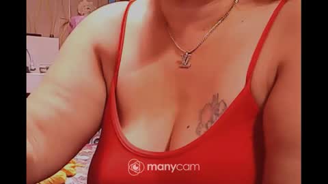 Snapshot of xsw33t_joy69x chatting on February 14, 2025, 11:42 am joy online show from February 14, 2025, 11:42 am