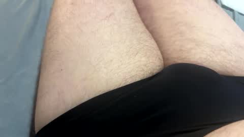 Snapshot of xtclover85 chatting on January 6, 2025, 4:36 am xtclover85 online show from January 6, 2025, 4:36 am