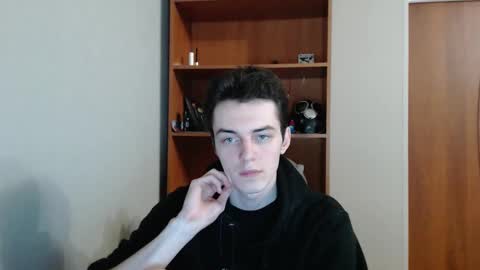 traqqq online show from September 20, 2025, 9:16 pm