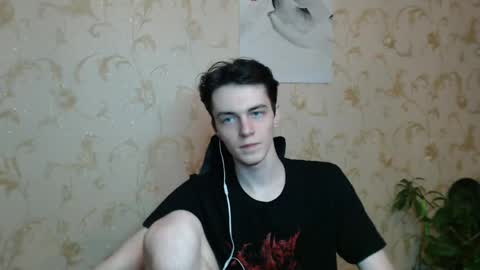 traqqq online show from May 21, 2026, 6:26 pm