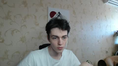 traqqq online show from May 31, 2026, 11:06 am