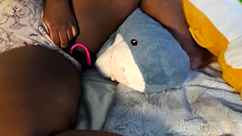 Snapshot of xunrichkitschbitchx chatting on January 7, 2025, 7:17 pm Syd online show from January 7, 2025, 7:17 pm