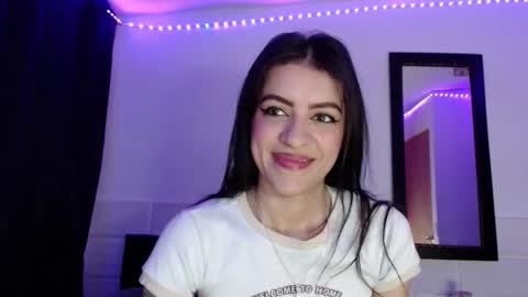 Snapshot of xx_johnson_xx chatting on February 27, 2026, 5:29 am VALE online show from February 27, 2026, 5:29 am