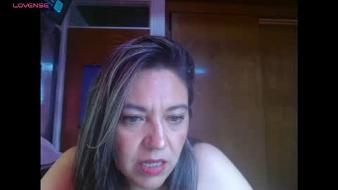 Snapshot of xxantonellaxxx chatting on November 18, 2025, 4:33 pm antonella online show from November 18, 2025, 4:33 pm
