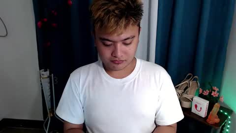 Loyd online show from December 17, 2025, 6:58 pm