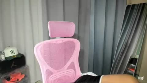 xxjasminfoxxx online show from July 7, 2026, 5:54 am