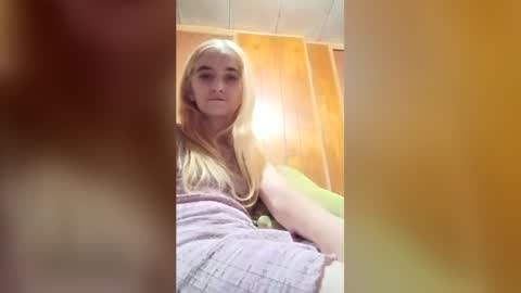 Snapshot of xxjessiebugxx chatting on June 18, 2026, 2:56 am xxjessiebugxx online show from June 18, 2026, 2:56 am