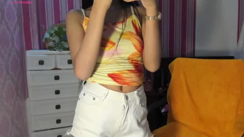 Aya online show from April 9, 2026, 7:36 am