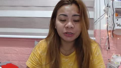 Snapshot of xxkryzelxx chatting on January 16, 2025, 8:46 pm Dhel online show from January 16, 2025, 8:46 pm
