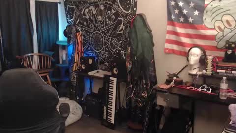 Lilith online show from December 4, 2025, 4:11 am