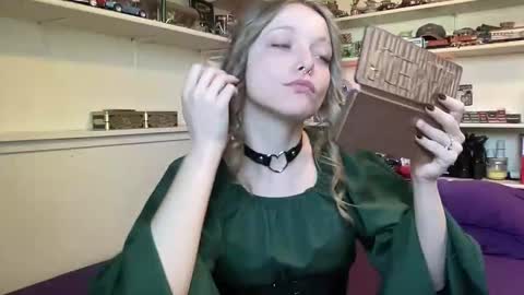 Snapshot of xxloveanastasia chatting on November 11, 2025, 6:19 pm LoveAnastasia online show from November 11, 2025, 6:19 pm