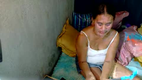 xxloveheart online show from November 22, 2025, 12:53 am