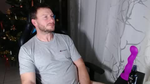 Snapshot of xxmettexx chatting on December 22, 2024, 4:06 am xxmettexx online show from December 22, 2024, 4:06 am