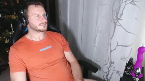 Snapshot of xxmettexx chatting on December 24, 2024, 10:39 pm xxmettexx online show from December 24, 2024, 10:39 pm