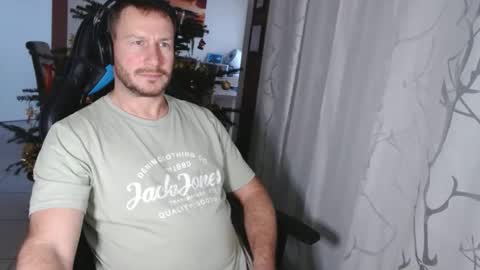 Snapshot of xxmettexx chatting on January 2, 2025, 1:40 pm xxmettexx online show from January 2, 2025, 1:40 pm