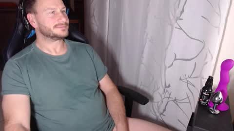 Snapshot of xxmettexx chatting on January 6, 2025, 8:50 pm xxmettexx online show from January 6, 2025, 8:50 pm