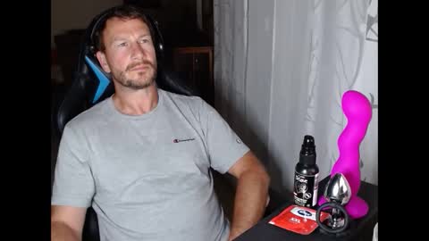 Snapshot of xxmettexx chatting on September 21, 2025, 7:59 pm xxmettexx online show from September 21, 2025, 7:59 pm