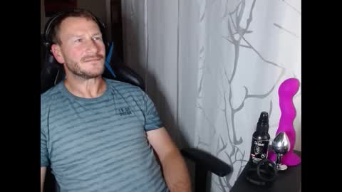 Snapshot of xxmettexx chatting on October 1, 2025, 8:48 pm xxmettexx online show from October 1, 2025, 8:48 pm