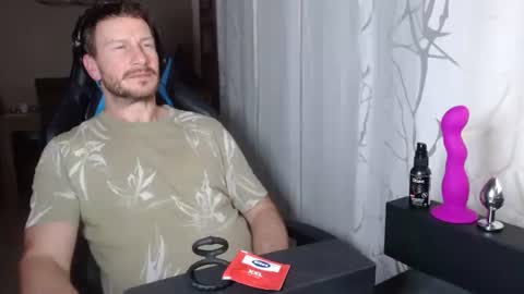 xxmettexx online show from February 15, 2026, 8:16 pm