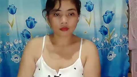 Snapshot of xxolevia chatting on November 23, 2025, 1:33 pm xxolevia online show from November 23, 2025, 1:33 pm