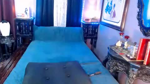 Snapshot of xxqueenofperfectionxx chatting on January 12, 2025, 10:43 pm urperfection kelly online show from January 12, 2025, 10:43 pm