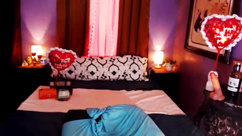 Snapshot of xxqueenofperfectionxx chatting on February 14, 2025, 7:44 pm urperfection kelly online show from February 14, 2025, 7:44 pm