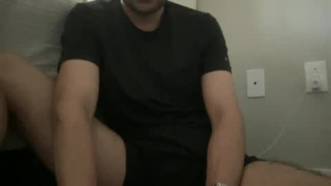 xxreyoo online show from June 14, 2026, 1:03 am