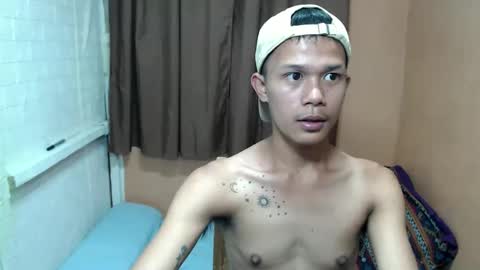 xxronnie online show from March 22, 2026, 1:53 am