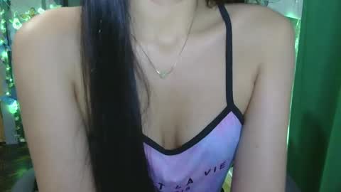 Snapshot of xxsexyass chatting on January 5, 2025, 8:21 pm Kelsey online show from January 5, 2025, 8:21 pm