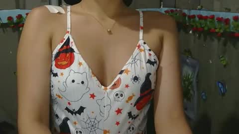 Snapshot of xxsexyass chatting on December 1, 2025, 8:14 pm Kelsey online show from December 1, 2025, 8:14 pm