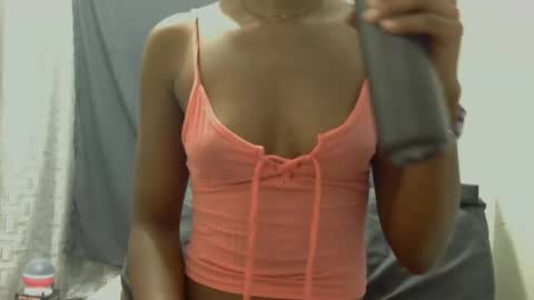 Snapshot of xxsexytalia28 chatting on February 12, 2025, 6:51 pm xxsexytalia28 online show from February 12, 2025, 6:51 pm
