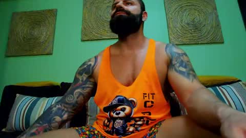 Snapshot of xxtreamleonard chatting on May 28, 2026, 6:00 am Xtream Leonard online show from May 28, 2026, 6:00 am