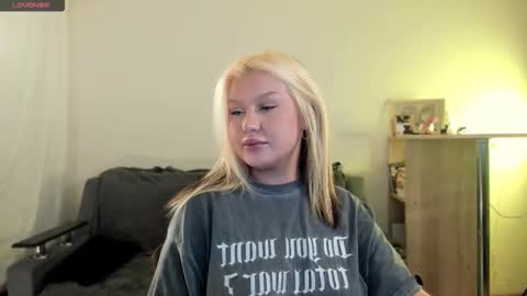 Vi online show from October 23, 2025, 10:30 pm