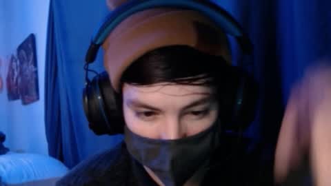 Snapshot of xxwhitefoxx chatting on October 30, 2025, 9:55 am David Fox online show from October 30, 2025, 9:55 am