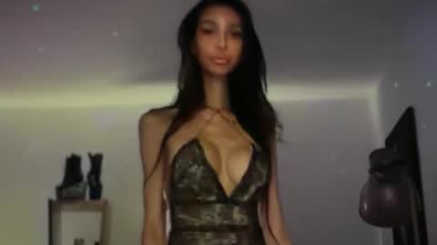 Mia and shawn online show from April 16, 2026, 2:51 pm