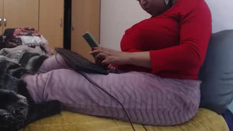 Ayanda online show from November 15, 2025, 6:37 pm