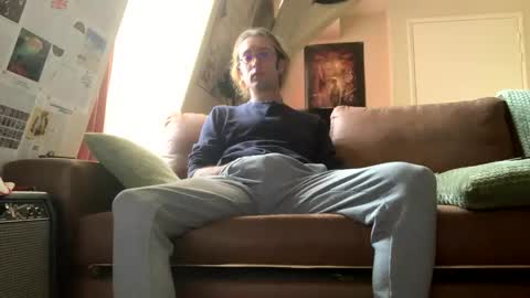 xxxcheesyguy69 online show from September 9, 2025, 1:54 pm