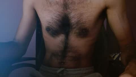 Snapshot of xxxcool_dude chatting on November 1, 2025, 1:40 am Prince online show from November 1, 2025, 1:40 am