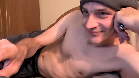 xxfredmtl18xx online show from January 6, 2026, 7:28 pm